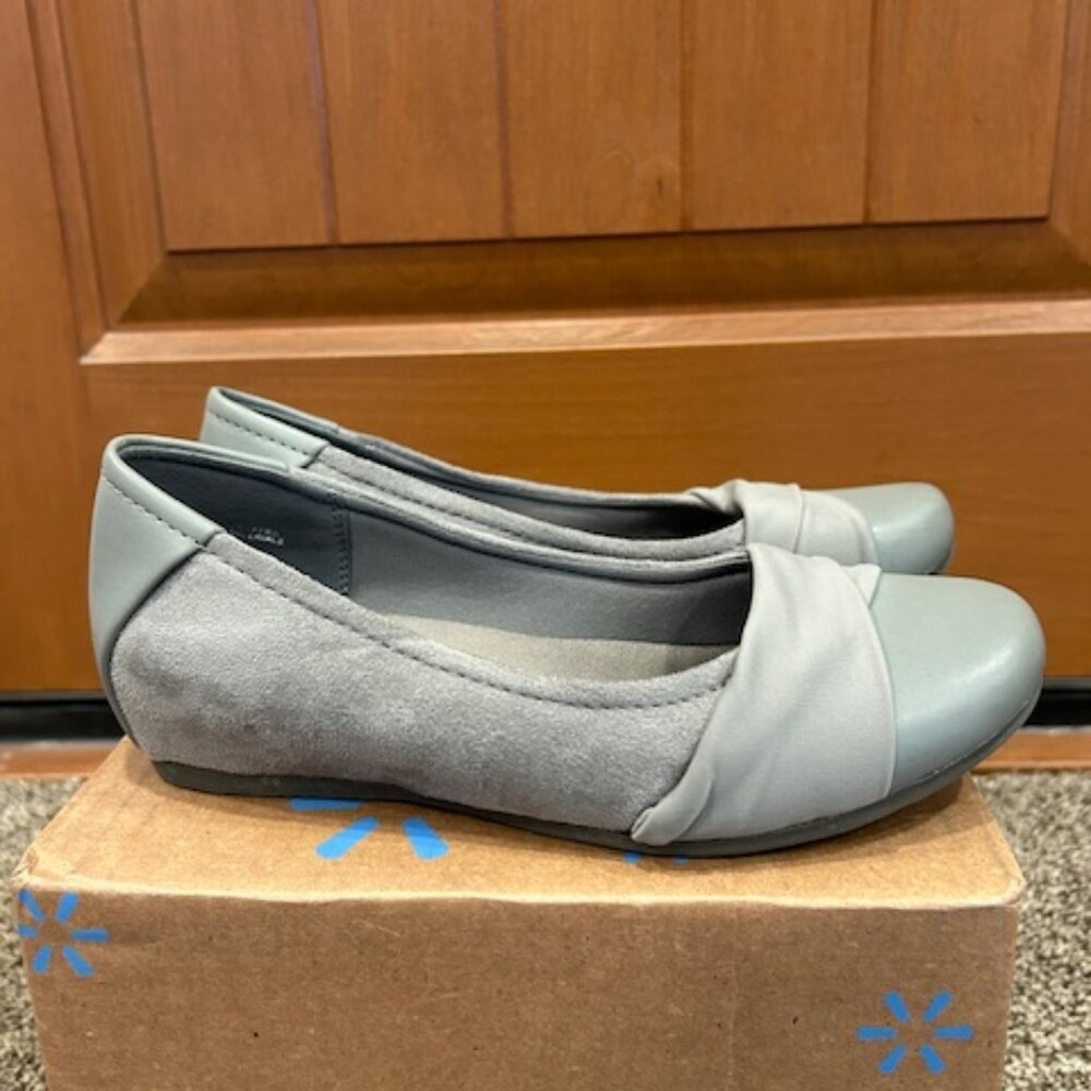 BareTraps Gray Women's Shoes
